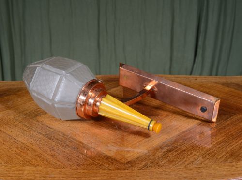AN ART DECO OLYMPIC TORCH COPPER BAKELITE AND GLASS WALL LIGHT C1930 - ADDITIONAL PHOTO 2