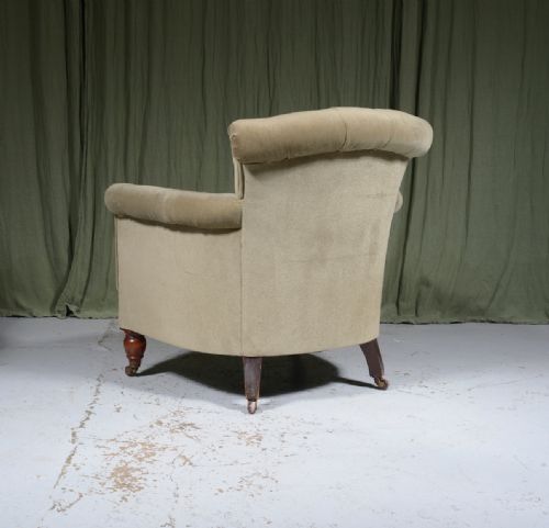 A HOWARD SONS 'WOODSTOCK' STYLE BUTTON BACK ARMCHAIR C1890 - ADDITIONAL PHOTO 5