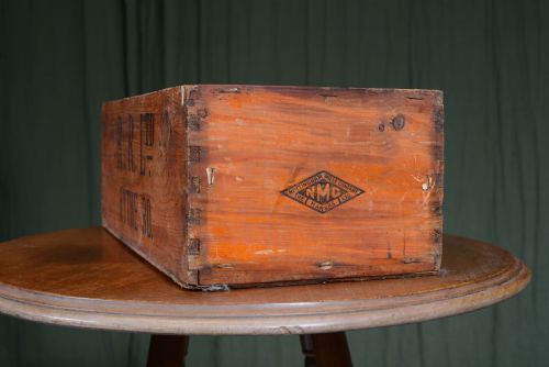 A ROLLS ROYCE FACTORY HYTHE ROAD WILLESDEN JUNCTION PARTS BOX C1940'S - ADDITIONAL PHOTO 2