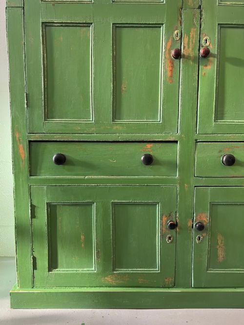 AN EARLY VICTORIAN VERDIGRIS GREEN PAINTED HOUSEKEEPERS CUPBOARD C1840 - ADDITIONAL PHOTO 2