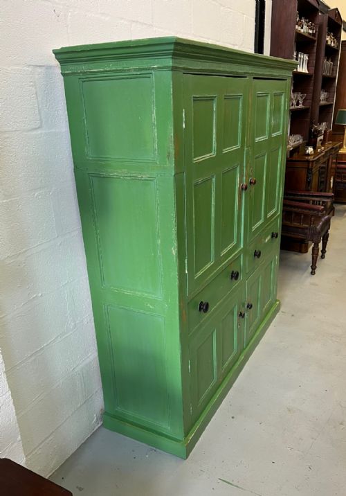 AN EARLY VICTORIAN VERDIGRIS GREEN PAINTED HOUSEKEEPERS CUPBOARD C1840 - ADDITIONAL PHOTO 7