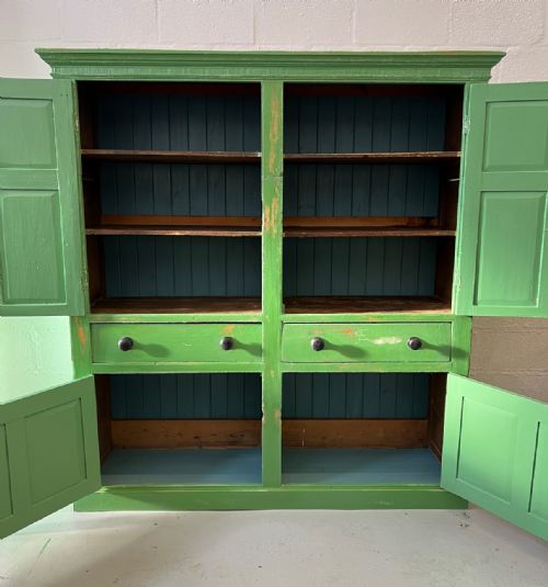 AN EARLY VICTORIAN VERDIGRIS GREEN PAINTED HOUSEKEEPERS CUPBOARD C1840 - ADDITIONAL PHOTO 11