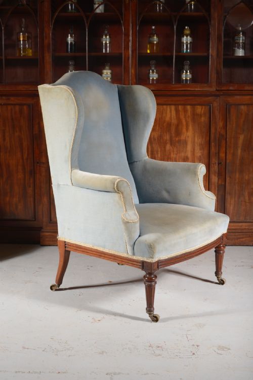 A LARGE GEORGE III STYLE VELVET UPHOLSTERED MAHOGANY WINGBACK ARMCHAIR C1870 - ADDITIONAL PHOTO 1