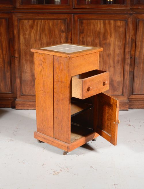 A VICTORIAN OAK TILE TOPPED KITCHEN ISLAND CUPBOARD C1900 - ADDITIONAL PHOTO 2