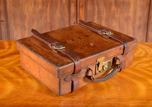a victorian leather 250 shotgun cartridge magazine by frederic t baker london initalled hjtb c1890 - CATEGORY: ANTIQUE MISCELLANEOUS - DATED VICTORIAN