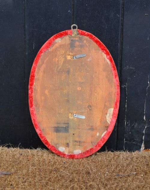A VICTORIAN OVAL VELVET MOUNTED SORCERERS MIRROR WITH SCONCE C1890 - ADDITIONAL PHOTO 3