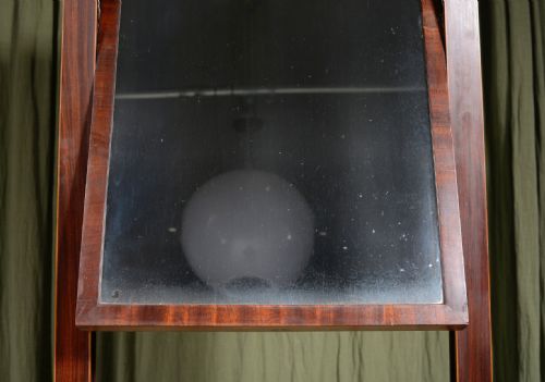 A REGENCY MAHOGANY RISE AND FALL CHEVAL DRESSING MIRROR WITH ORIGINAL MERCURY GLASS PLATE C1825 - ADDITIONAL PHOTO 10