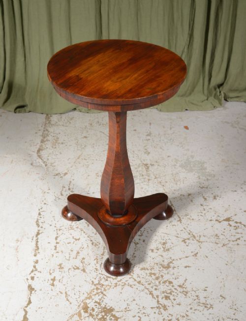 A REGENCY ROSEWOOD OCCASIONAL TABLE C1820 - ADDITIONAL PHOTO 1