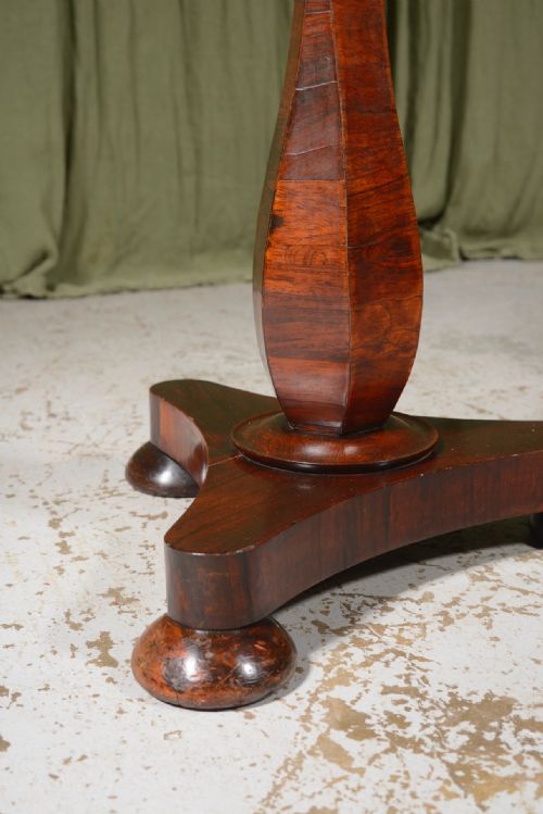 A REGENCY ROSEWOOD OCCASIONAL TABLE C1820 - ADDITIONAL PHOTO 2