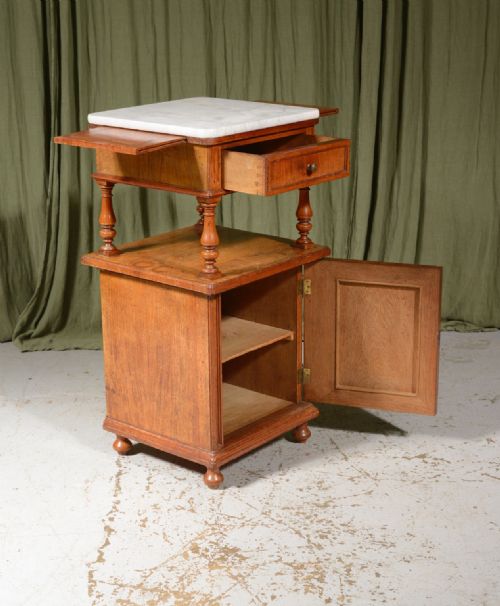 A MARBLE TOPPED WALNUT BEDSIDE OR SIDE TABLE BY GUSTAV KNAUER BERLIN C1870 - ADDITIONAL PHOTO 5