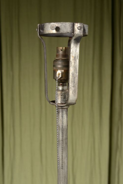 AN ARTS CRAFTS WROUGHT IRON STANDARD LAMP IN THE MANNER OF CFA VOYSEY C1900 - ADDITIONAL PHOTO 6