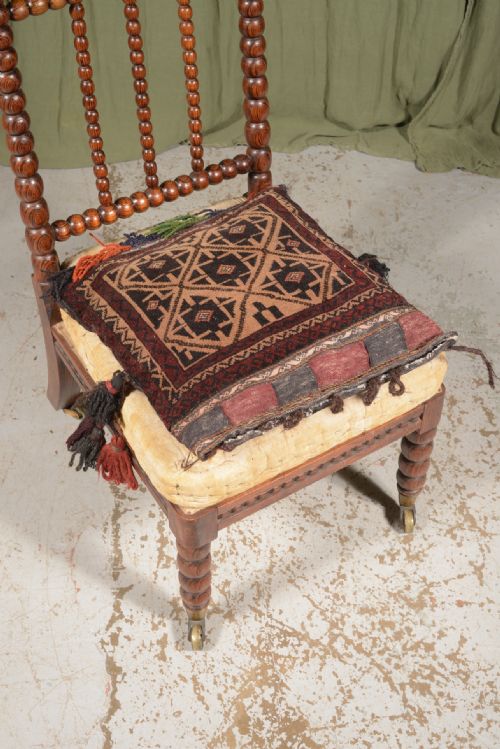 AN ANTIQUE AFGHAN KILIM CARPET CUSHION C1920 - ADDITIONAL PHOTO 1