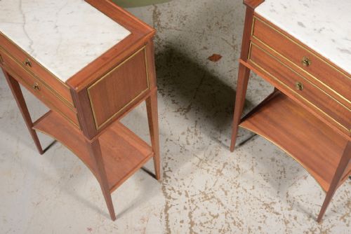 A PAIR OF FRENCH MARBLE TOPPED BEDSIDE TABLES C1930 - ADDITIONAL PHOTO 6