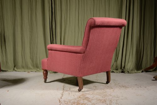 A VICTORIAN EASY ARMCHAIR IN LIGHT RED UPHOLSTERY C1890 - ADDITIONAL PHOTO 4