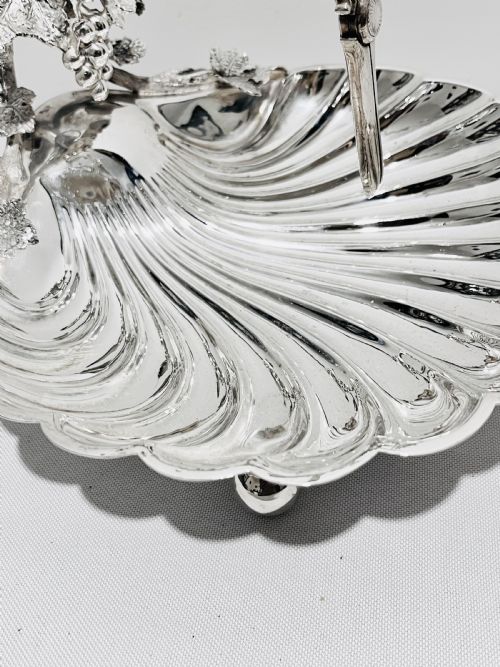 VICTORIAN SILVER PLATED GRAPES STAND C1880 - ADDITIONAL PHOTO 2