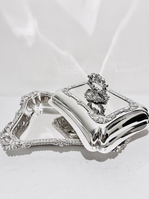 VICTORIAN SILVER PLATED RECTANGULAR ENTREE DISH BY WALKER HALL - ADDITIONAL PHOTO 5