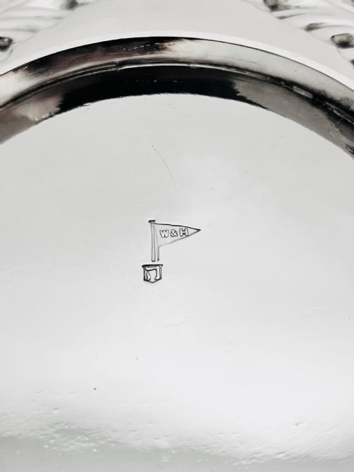 UNUSUAL EDWARDIAN SILVER PLATED 3 TIER CAKE STAND - ADDITIONAL PHOTO 8
