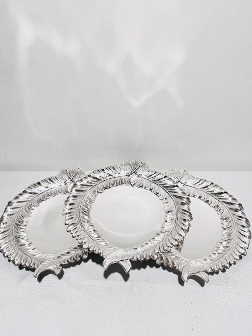 UNUSUAL EDWARDIAN SILVER PLATED 3 TIER CAKE STAND - ADDITIONAL PHOTO 12