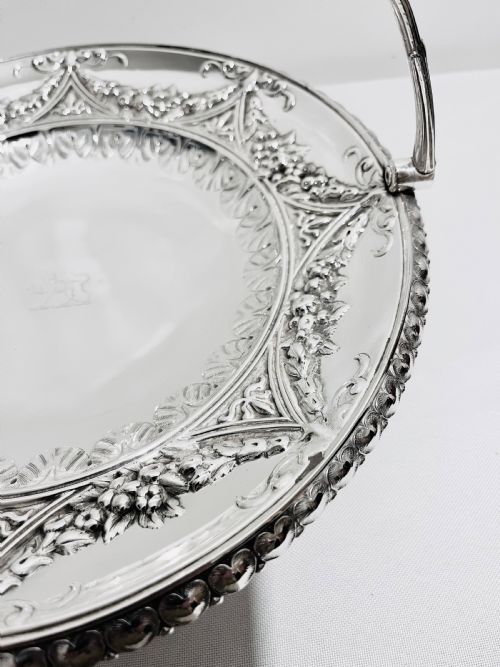 VICTORIAN SILVER PLATED FRUIT OR FLOWER BASKET - ADDITIONAL PHOTO 3