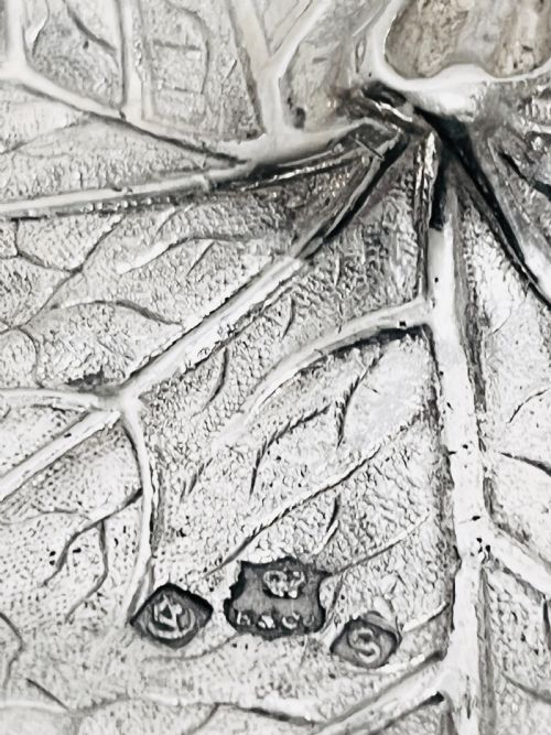 PAIR OF ELKINGTON COMPANY SILVER PLATED GRAPE OR FRUIT DISHES C1880 - ADDITIONAL PHOTO 6
