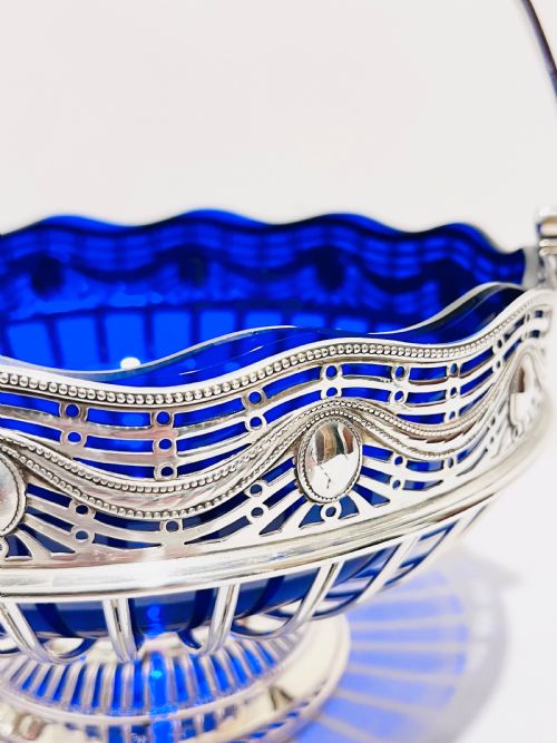 LARGE ANTIQUE SILVER PLATED WMF C1890 FRUIT BASKET - ADDITIONAL PHOTO 1