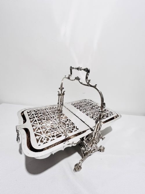 ANTIQUE SILVER PLATED FOLDING BISCUIT BOX WARMER BY FENTON BROTHERS C1880 - ADDITIONAL PHOTO 3