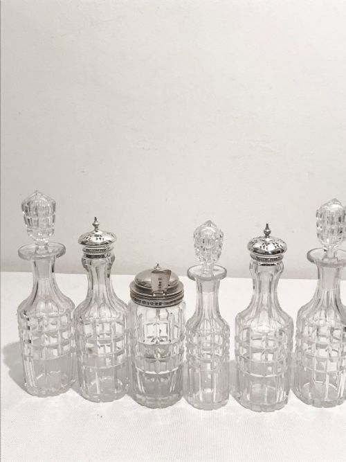 ANTIQUE SILVER PLATED 6 BOTTLE CRUET BY MARTIN HALL CO C1880 - ADDITIONAL PHOTO 4