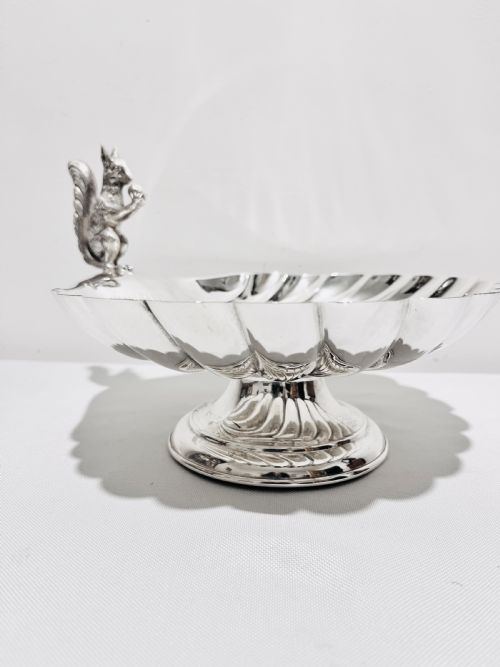 NOVELTY SILVER PLATED NUT DISH WITH SQUIRREL MOUNT C1880 - ADDITIONAL PHOTO 2