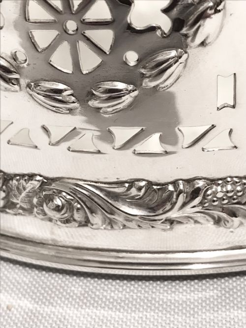 LARGE ANTIQUE SILVER PLATED MULTIPLE BOTTLE HOLDER OR PLANTER C1880 - ADDITIONAL PHOTO 2