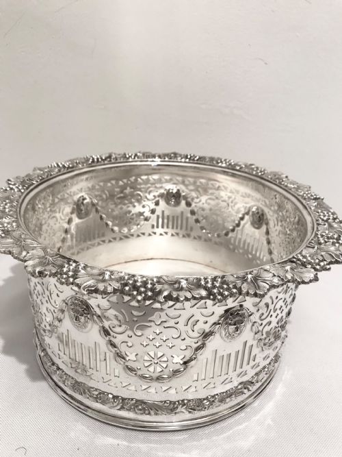 LARGE ANTIQUE SILVER PLATED MULTIPLE BOTTLE HOLDER OR PLANTER C1880 - ADDITIONAL PHOTO 4