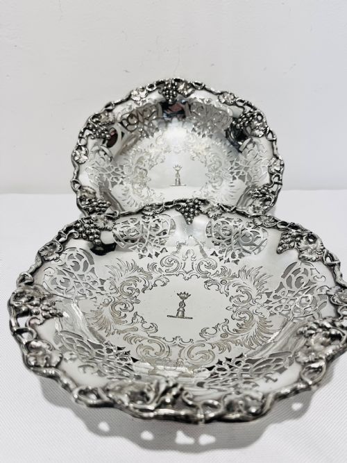 PAIR OF ANTIQUE SILVER PLATED COASTERS C1880 - ADDITIONAL PHOTO 3