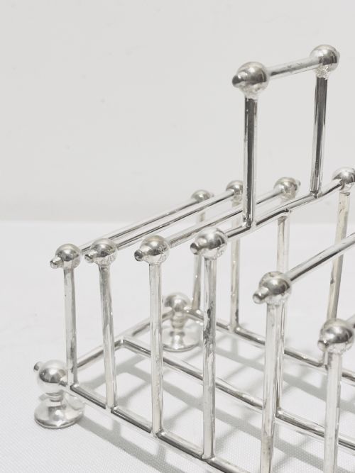 ANTIQUE SILVER PLATED GEOMETRIC TOAST RACK BY WILLIAM HUTTON SON C1890 - ADDITIONAL PHOTO 4