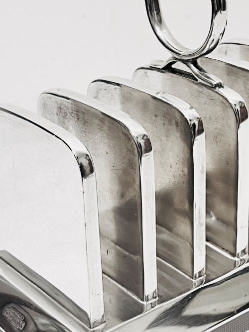 UNUSUAL NOVELTY ANTIQUE SILVER PLATED TOAST RACK BY LOCKWOOD OF BOND STREET - ADDITIONAL PHOTO 2