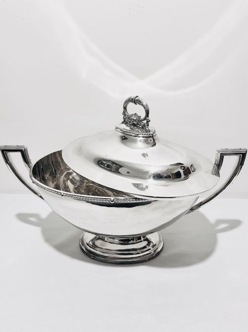 ANTIQUE SILVER PLATED SOUP TUREEN C1880 - ADDITIONAL PHOTO 3