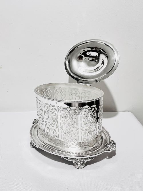 ANTIQUE SILVER PLATED OVAL BISCUIT BOX WITH ORIGINAL LINER C1880 - ADDITIONAL PHOTO 5