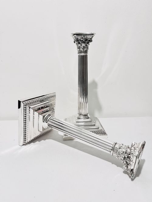 ANTIQUE SILVER PLATED CORINTHIAN COLUMN CANDLESTICKS C1880 BY RICHARD HODD SON OF LONDON - ADDITIONAL PHOTO 4