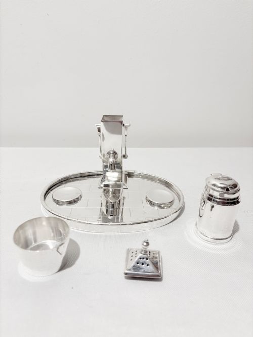 NOVELTY FARMYARD CRUET C1870 - ADDITIONAL PHOTO 3