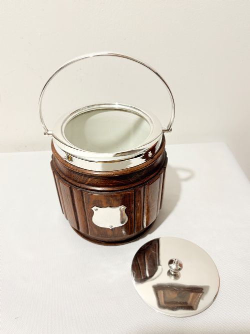 VINTAGE OAK SILVER PLATED BISCUIT BOX C1930 - ADDITIONAL PHOTO 2