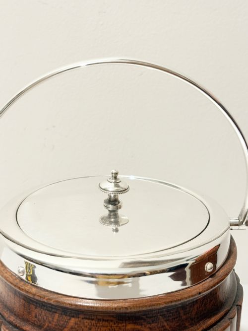 VINTAGE OAK SILVER PLATED BISCUIT BOX C1930 - ADDITIONAL PHOTO 3