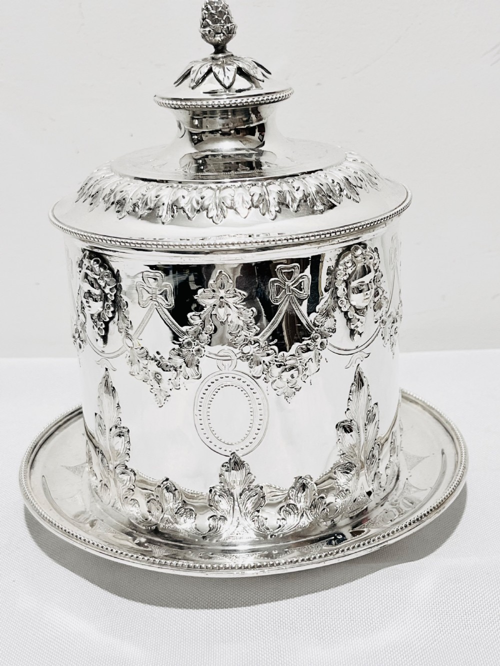 Handsome silver plated biscuit box by Martin Hall & Co c1880