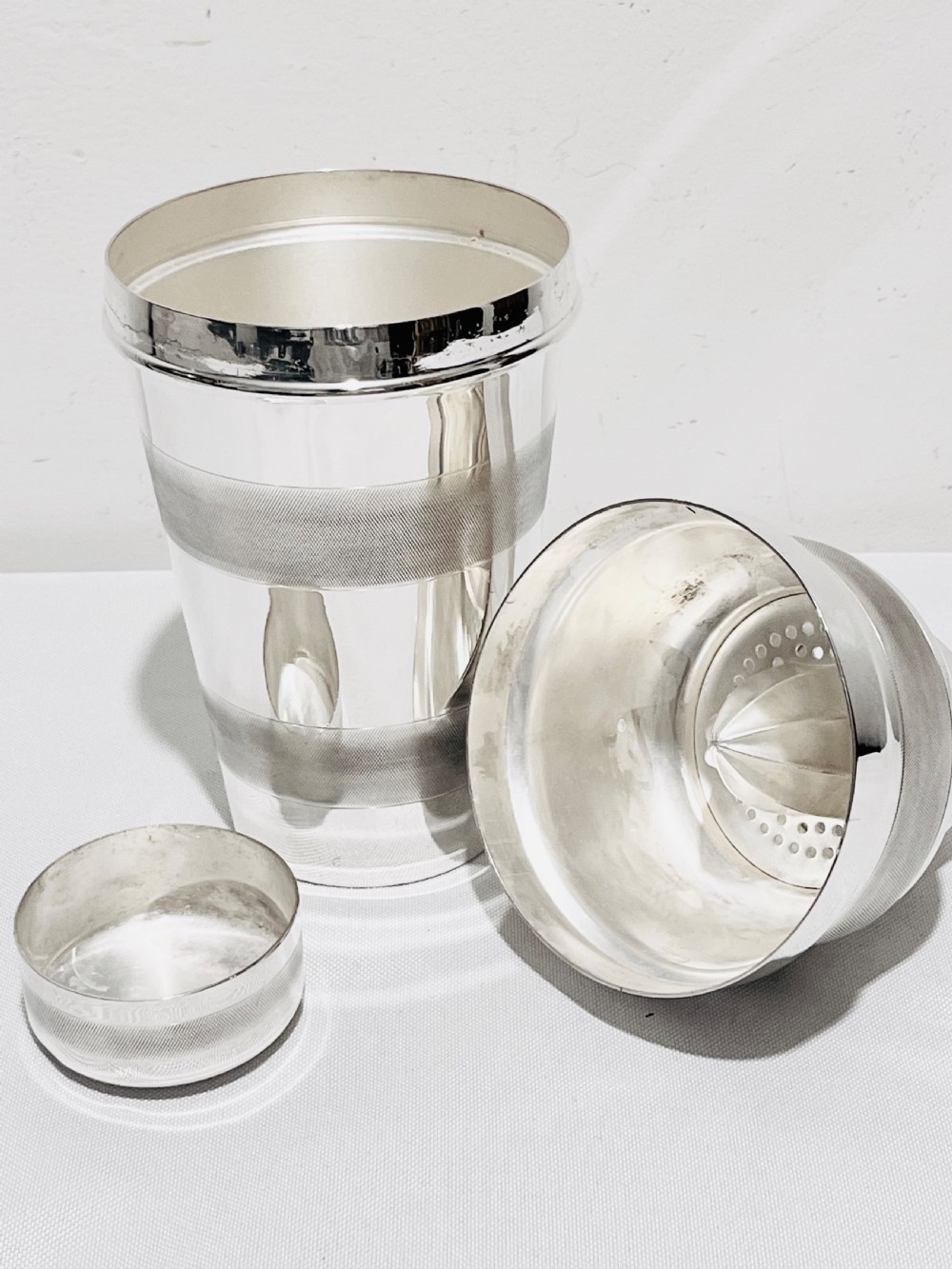 Engine turned silver plated cocktail shaker  with lemon squeezer c1940 View IV