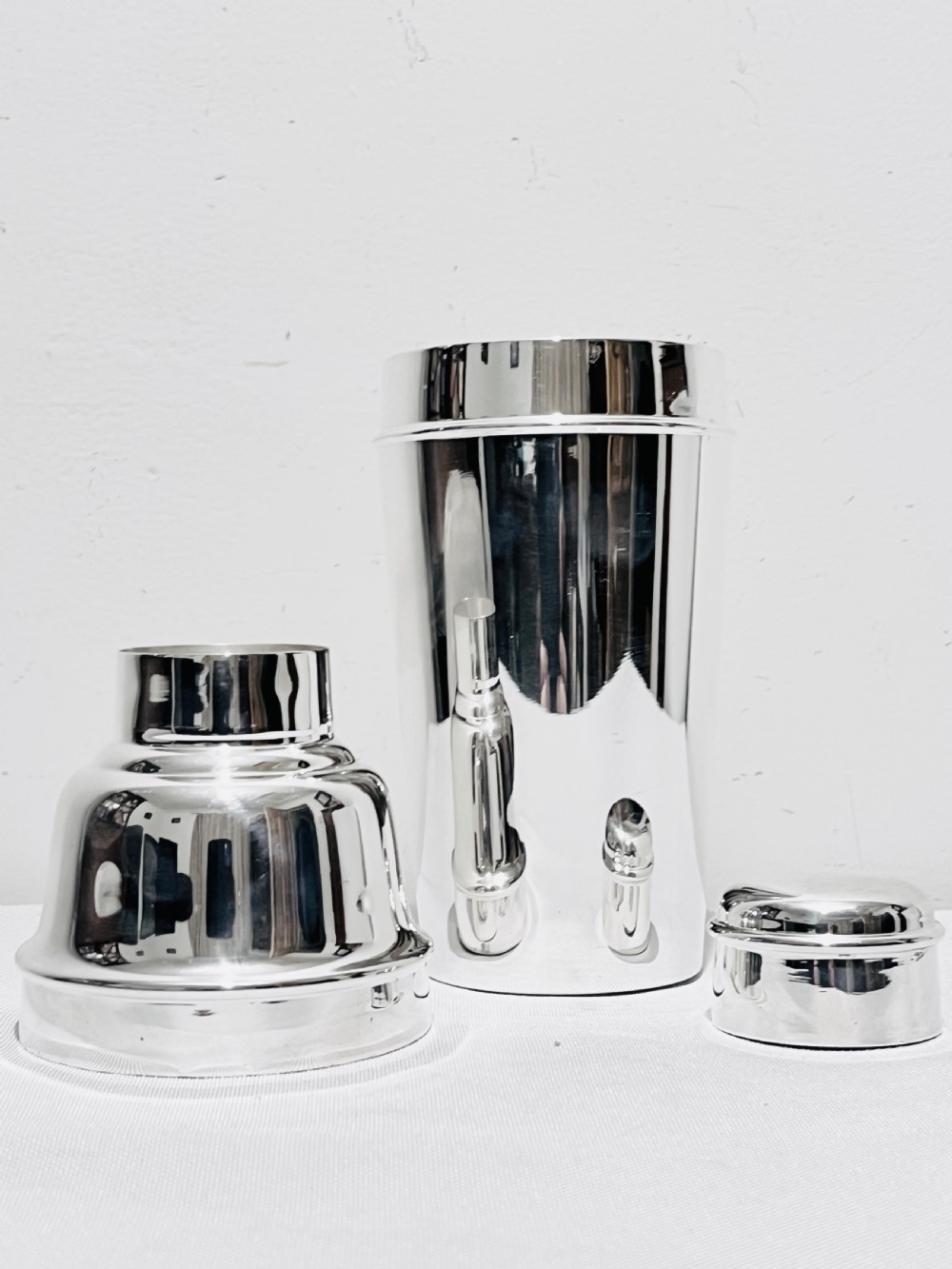 Mappin & Webb silver plated cocktail shaker c1930 View II