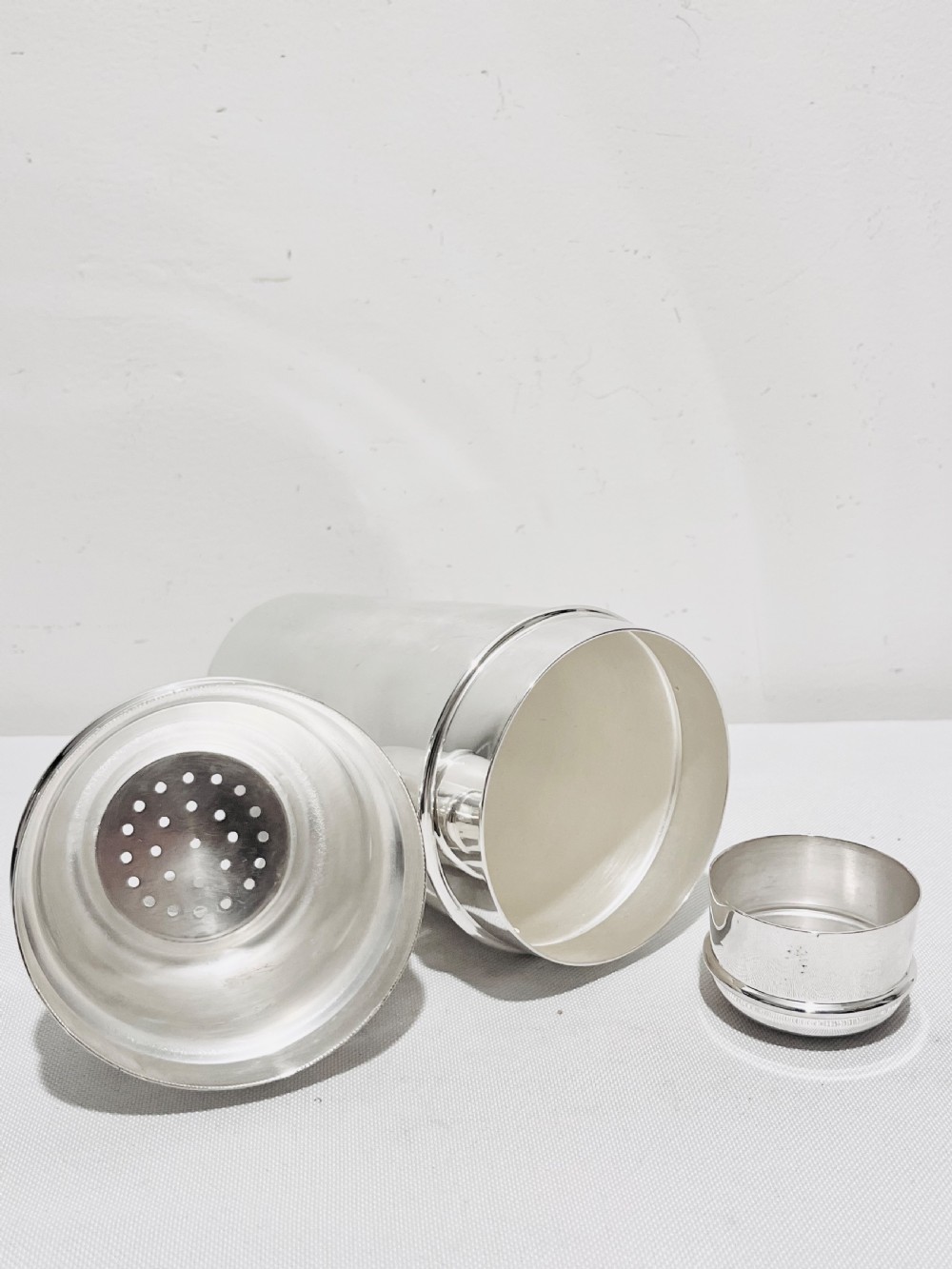 Mappin & Webb silver plated cocktail shaker c1930 View IV