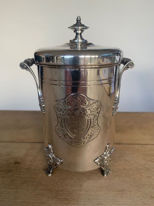 Very Fine Italian Silver Tea Caddy or Canister with Interesting Coat of Arms by Massini Carlo of Florence