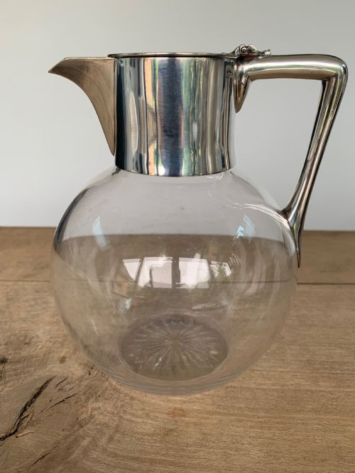 HUKIN HEATH SILVER PLATED CUT GLASS CLARET JUG DESIGNED BY DR CHRISTOPHER DRESSER MODEL NUMBER 2922 CIRCA 1890 - ADDITIONAL PHOTO 3