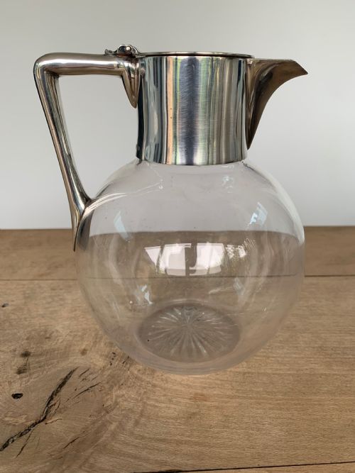 HUKIN HEATH SILVER PLATED CUT GLASS CLARET JUG DESIGNED BY DR CHRISTOPHER DRESSER MODEL NUMBER 2922 CIRCA 1890 - ADDITIONAL PHOTO 4