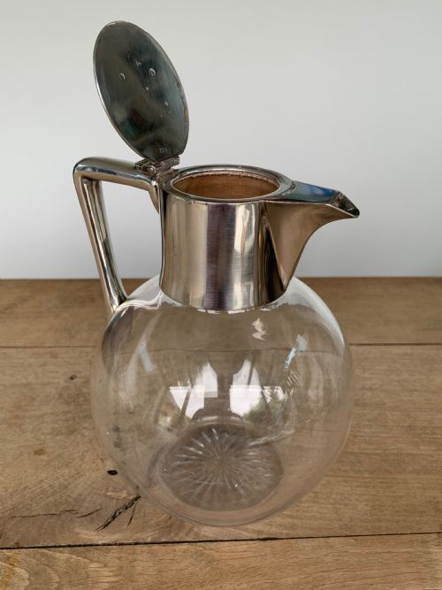 HUKIN HEATH SILVER PLATED CUT GLASS CLARET JUG DESIGNED BY DR CHRISTOPHER DRESSER MODEL NUMBER 2922 CIRCA 1890 - ADDITIONAL PHOTO 9