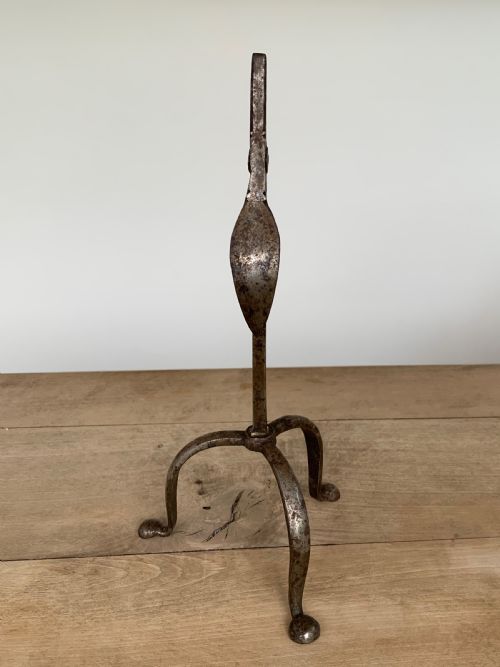 FINE AND RARE WELSH SPRUNG IRON RUSH LIGHT HOLDER - ADDITIONAL PHOTO 2