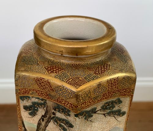 BEAUTIFUL LARGE HEXAGONAL MEIJI PERIOD SATSUMA VASE ATTRIBUTED TO HATTORI ZO - ADDITIONAL PHOTO 6