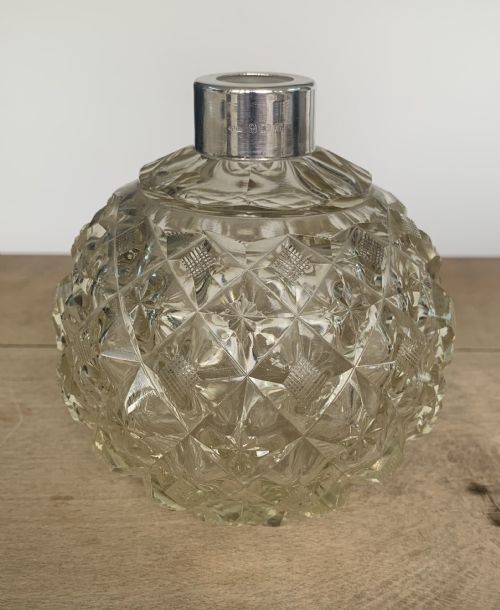 ANTIQUE SILVER TOPPED CUT GLASS SCENT BOTTLE BY BARNSLEY CO BIRMINGHAM 1921 - ADDITIONAL PHOTO 1